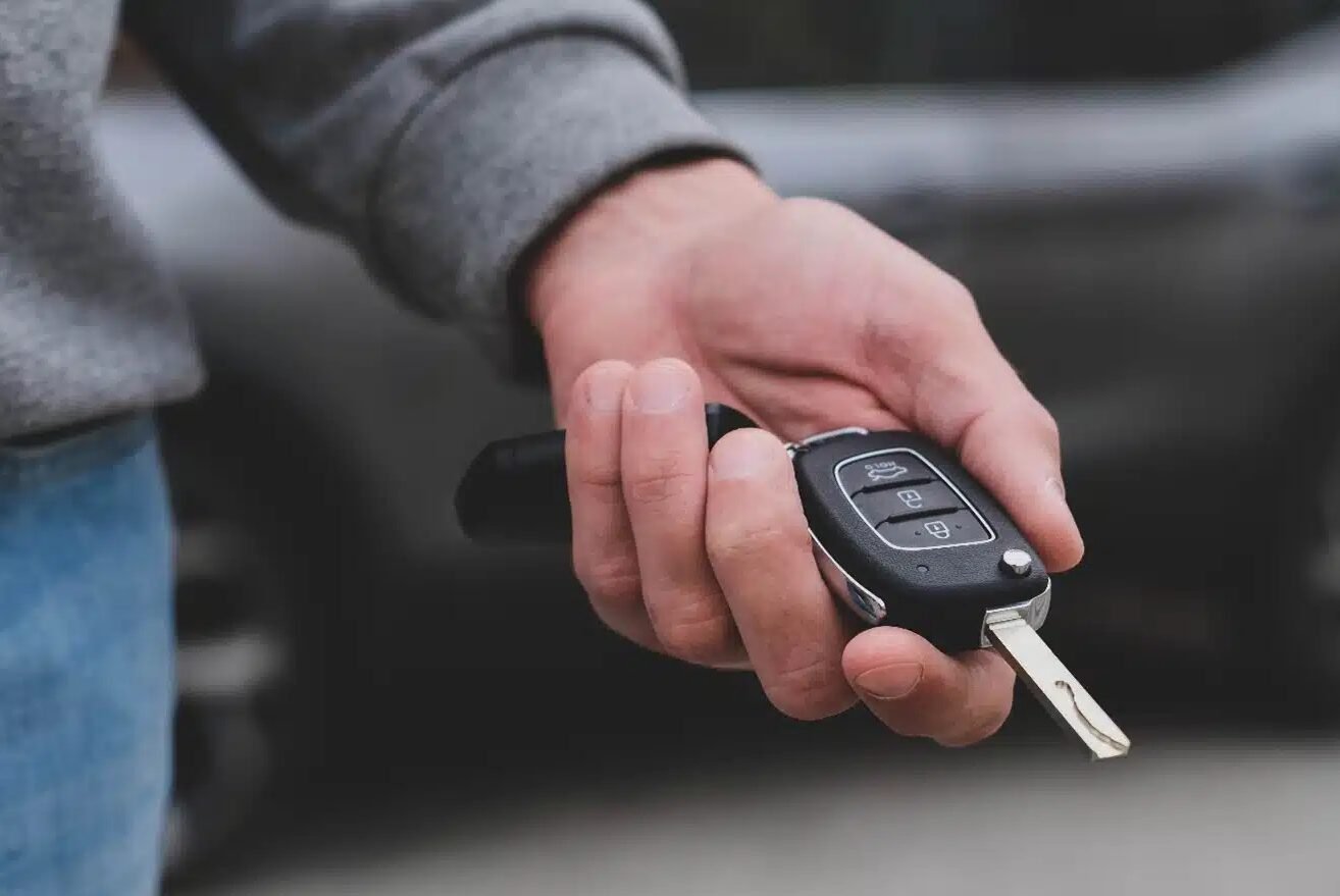 The Impact of Smart Technology on the Auto Locksmith Industry