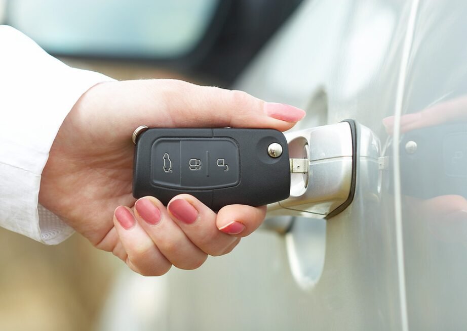 Cheap Unlock Car Service Columbus: Specialized Entry for New Electric Vehicles